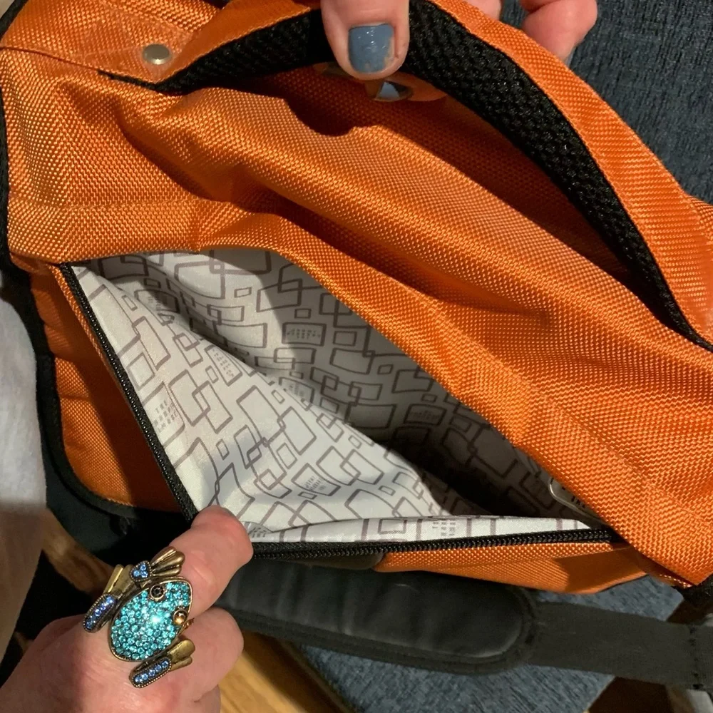 Sharper Image Messenger Bag